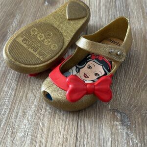 Mini Melissa Snow White Shoes 8